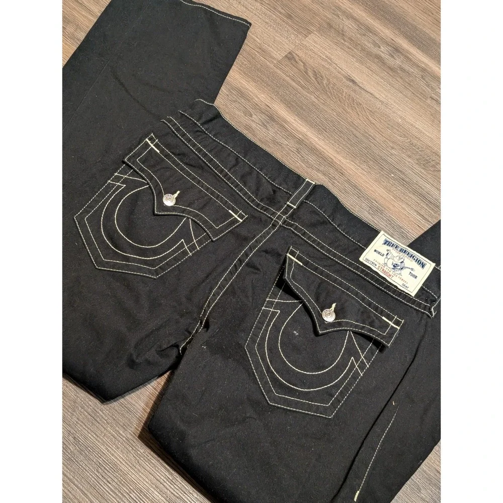 True Religion Basic Straight Black Jeans White Contrast Stitch Flap Pocket 38